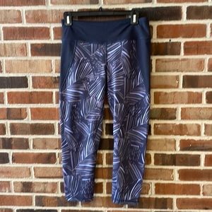 Patagonia cropped leggings Gray and Purple Medium